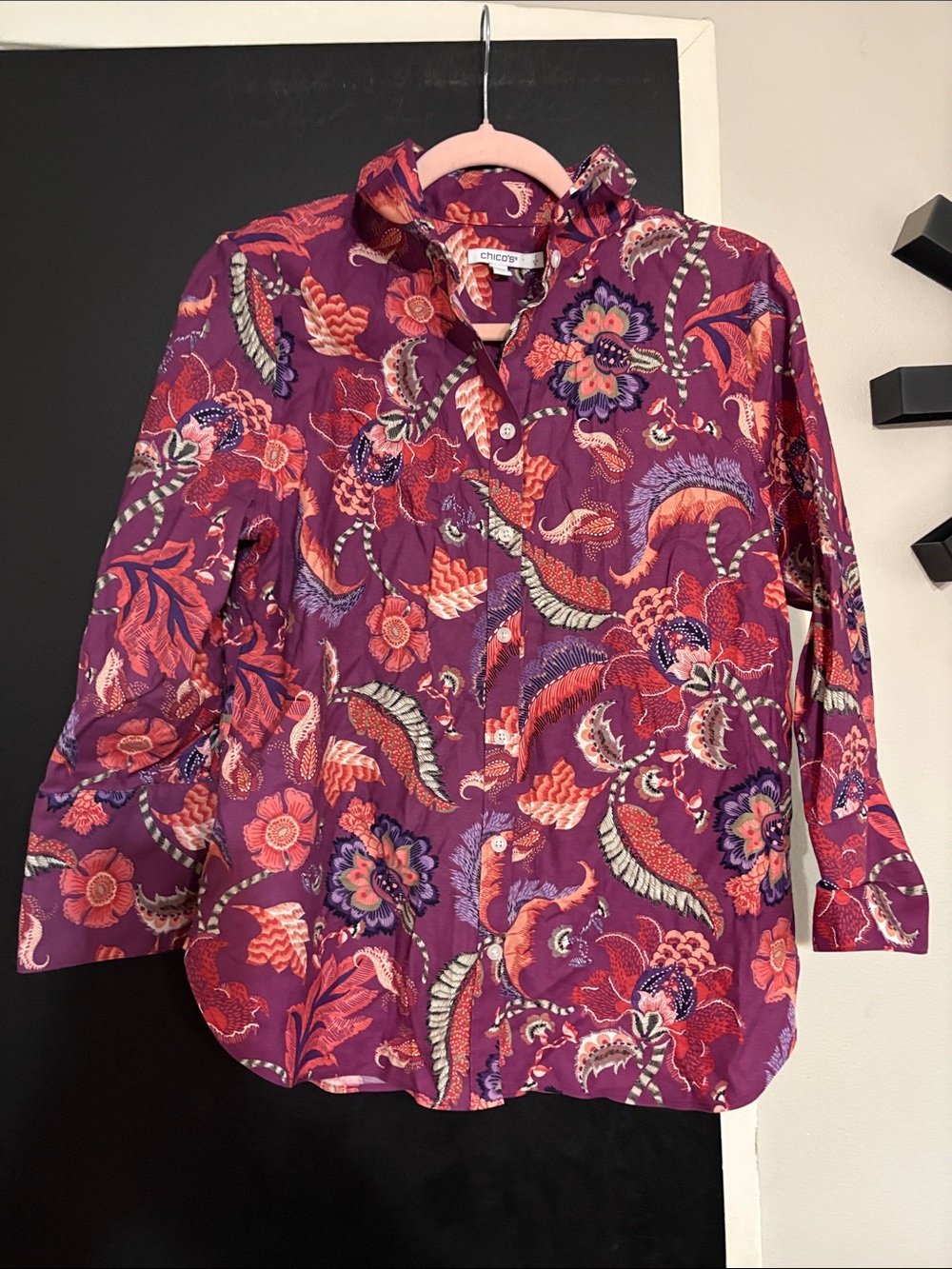 Chico's Purple Paisley Floral Button-Down Shirt size 8P chicos size 1